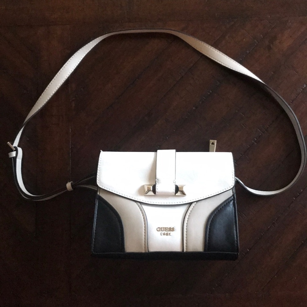 Guess cross body bag